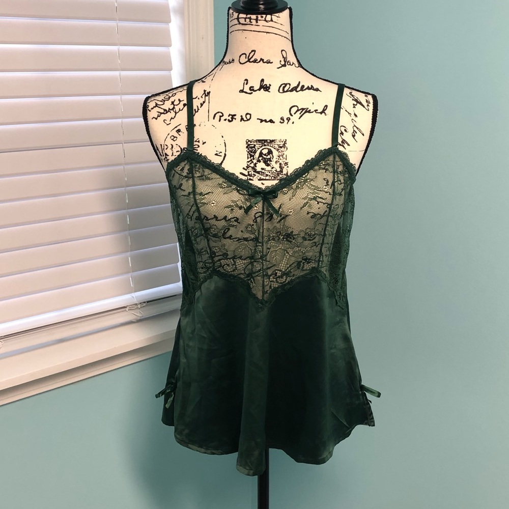 ~ NEW LISTING ~ Beautiful Forest Green Lingerie